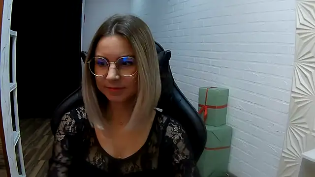 IceMayes online show from March 12, 6:25 pm