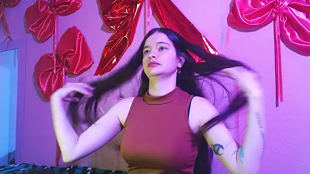 Snapshot of you_star chatting on February 28, 4:41 pm you star online show from February 28, 4:41 pm