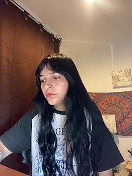 Snapshot of Abril_Thompson221 chatting on June 27, 12:04 am Abril Thompson221 online show from June 27, 12:04 am