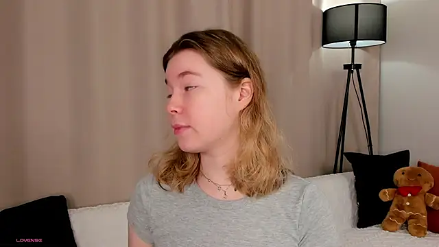 MaraaSwan online show from March 5, 10:39 pm