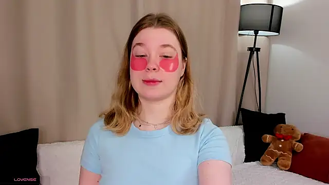 MaraaSwan online show from April 18, 2:04 am