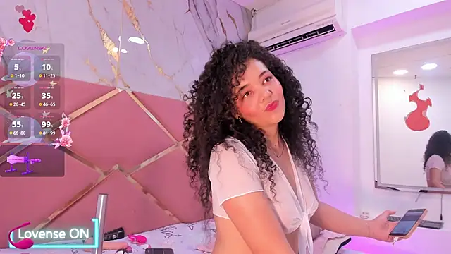 Lilith Kramston online show from June 2, 12:29 pm