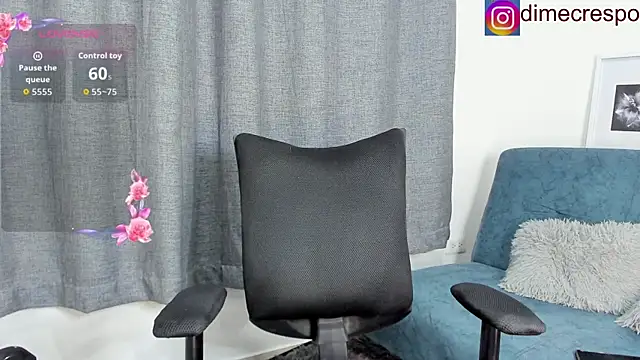 sexy curly1 online show from March 28, 3:55 pm