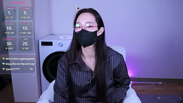 Snapshot of sodami01 chatting on February 26, 1:10 pm sodami01 online show from February 26, 1:10 pm