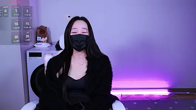 Snapshot of sodami01 chatting on March 27, 12:05 pm sodami01 online show from March 27, 12:05 pm