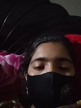 tanisha-me online show from February 15, 1:20 pm