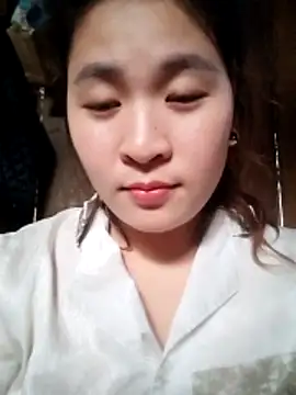 Snapshot of -Datini- chatting on February 20, 10:16 am -Datini- online show from February 20, 10:16 am