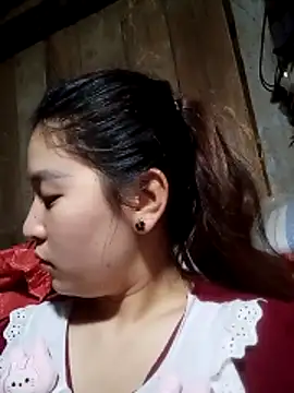 Snapshot of -Datini- chatting on February 25, 12:09 am -Datini- online show from February 25, 12:09 am