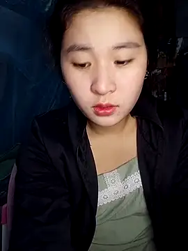 Snapshot of -Datini- chatting on February 26, 1:04 am -Datini- online show from February 26, 1:04 am