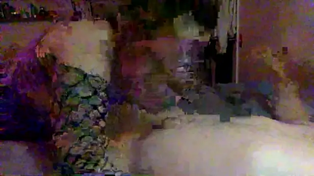 BrattyGirl2424 online show from May 8, 6:52 am
