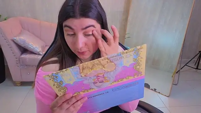 Alisssa damore a online show from February 27, 12:38 pm