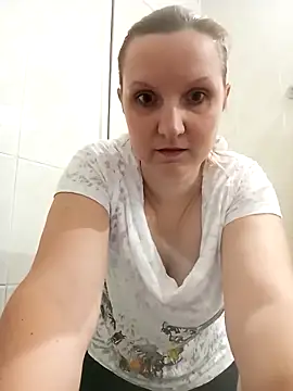 SusanGold9211 online show from March 10, 10:20 am