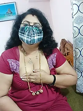 Snapshot of Kannadasexywifes chatting on June 11, 2:53 am Kannadasexywifes online show from June 11, 2:53 am