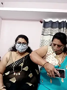 Snapshot of Kannadasexywifes chatting on June 15, 6:15 am Kannadasexywifes online show from June 15, 6:15 am