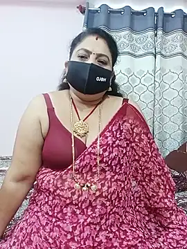 Snapshot of Kannadasexywifes chatting on June 16, 3:31 am Kannadasexywifes online show from June 16, 3:31 am