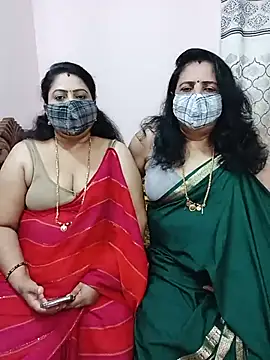Snapshot of Kannadasexywifes chatting on July 25, 8:01 am Kannadasexywifes online show from July 25, 8:01 am