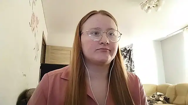 AnikaLipps online show from March 22, 11:46 am