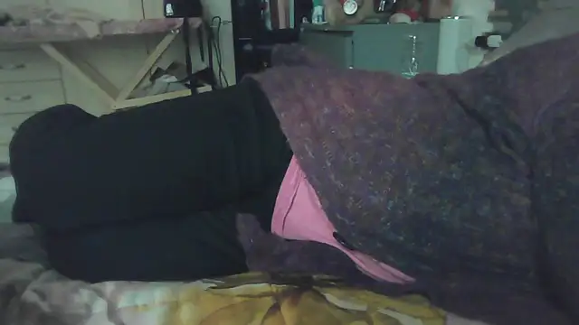 luanahot1 online show from February 24, 1:31 pm