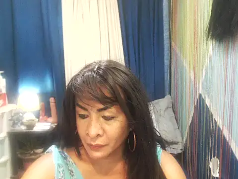 Snapshot of seductivediva chatting on April 17, 2:42 pm seductivediva online show from April 17, 2:42 pm