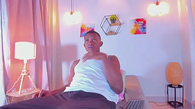 Snapshot of hanssmitt chatting on February 23, 7:00 pm hanssmitt online show from February 23, 7:00 pm