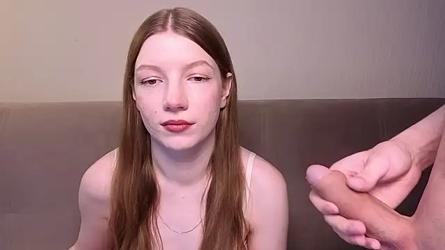 Snapshot of -kamiko chatting on February 26, 12:04 pm -kamiko online show from February 26, 12:04 pm