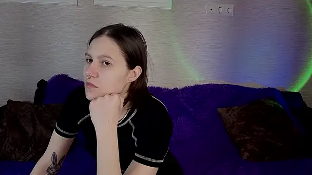 Snapshot of MirthfulUnseen chatting on March 1, 6:04 am MirthfulUnseen online show from March 1, 6:04 am