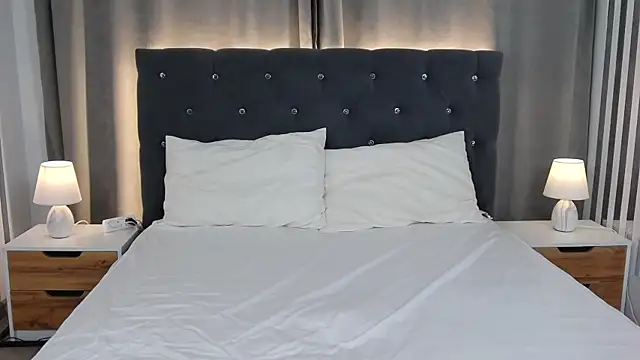 VikkyVonn online show from June 19, 11:03 am