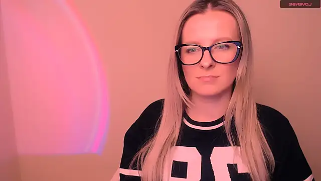 AnnePeach online show from February 16, 5:31 pm