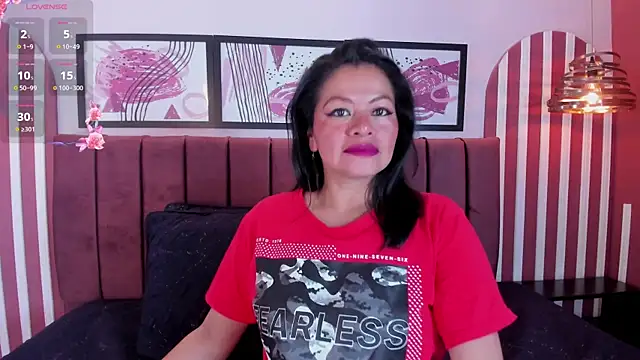 Snapshot of Saray_Becker_ chatting on February 28, 2:56 am Saray Becker online show from February 28, 2:56 am