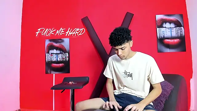 YOUNG BOYS HELL online show from March 22, 11:19 pm