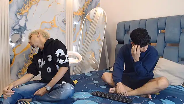 YOUNG BOYS HELL online show from May 22, 1:24 am