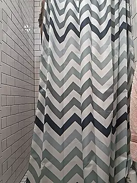 Snapshot of Cinnamonbunn chatting on February 16, 8:27 pm Cinnamonbunn online show from February 16, 8:27 pm