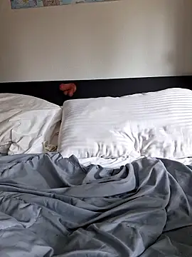 Snapshot of Cinnamonbunn chatting on March 12, 6:03 pm Cinnamonbunn online show from March 12, 6:03 pm