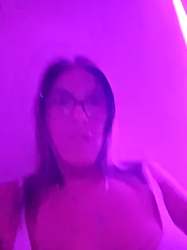 Silreinadorada online show from March 10, 4:17 am