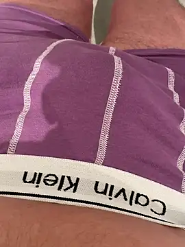 Snapshot of Pedri31 chatting on February 17, 9:10 pm Pedri31 online show from February 17, 9:10 pm