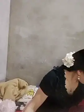 Snapshot of Thobaby112 chatting on March 3, 3:12 am Thobaby112 online show from March 3, 3:12 am