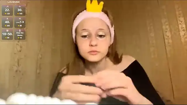 Snapshot of TriciaHartery chatting on February 18, 7:10 pm TriciaHartery online show from February 18, 7:10 pm