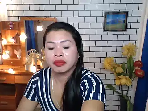 Snapshot of LovelyJessaXX chatting on February 23, 3:31 pm LovelyJessaXX online show from February 23, 3:31 pm