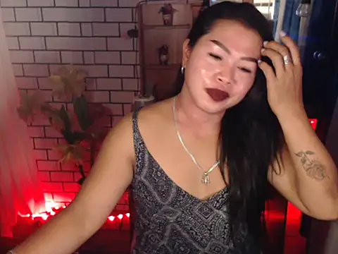 LovelyJessaXX online show from April 12, 2:00 pm