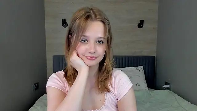 Mary Phoenix online show from June 8, 8:53 pm