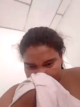 Snapshot of Rica_2026 chatting on March 15, 7:09 pm Rica 2026 online show from March 15, 7:09 pm