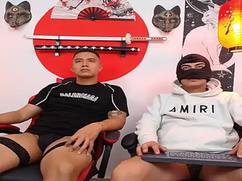 Snapshot of PrideFireFusion chatting on February 16, 2:18 am PrideFireFusion online show from February 16, 2:18 am