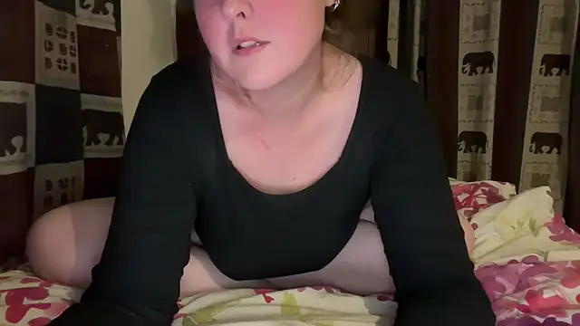 Snapshot of Ewelinababy chatting on March 10, 10:26 pm Ewelinababy online show from March 10, 10:26 pm