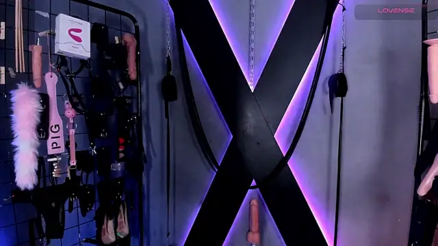 Snapshot of Victorya_Emily_BDSM chatting on February 20, 7:03 pm Victorya Emily BDSM online show from February 20, 7:03 pm