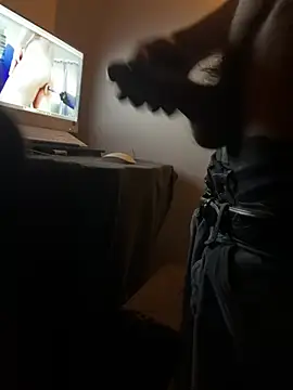 Snapshot of Outdoorsman13 chatting on February 19, 8:10 am Outdoorsman13 online show from February 19, 8:10 am