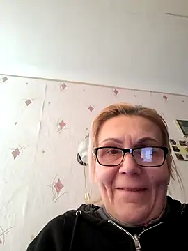 Snapshot of DimonaFlynn chatting on February 20, 11:54 am DimonaFlynn online show from February 20, 11:54 am