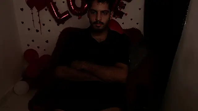 Snapshot of mister_fox723 chatting on February 18, 5:14 am mister fox723 online show from February 18, 5:14 am