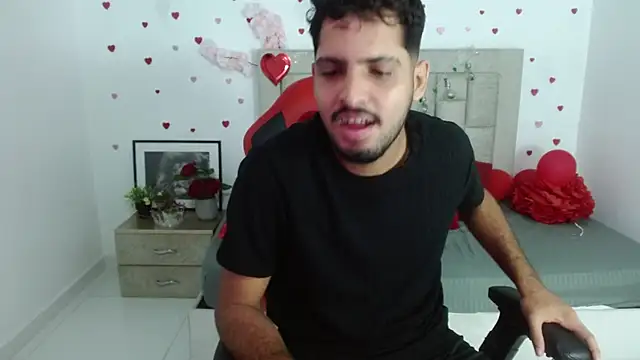 Snapshot of mister_fox723 chatting on February 27, 3:28 am mister fox723 online show from February 27, 3:28 am