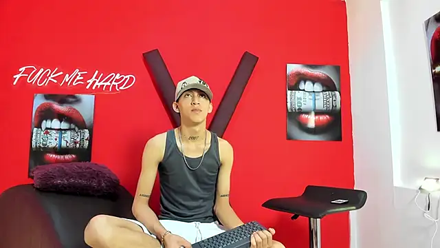 Snapshot of BOYS_PLAY chatting on February 20, 1:22 pm BOYS PLAY online show from February 20, 1:22 pm