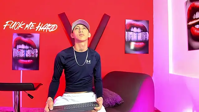 BOYS PLAY online show from March 15, 1:06 pm